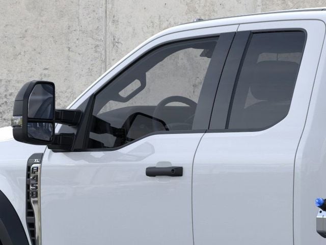 2025 Ford Super Duty F-450 XL DRW