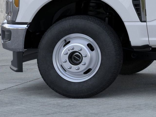 2026 Ford Super Duty F-350 XL 169 WB