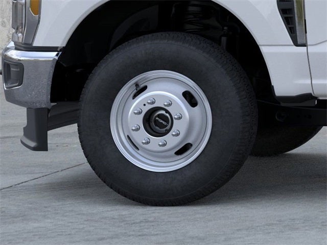 2026 Ford Super Duty F-350 XL 169 WB