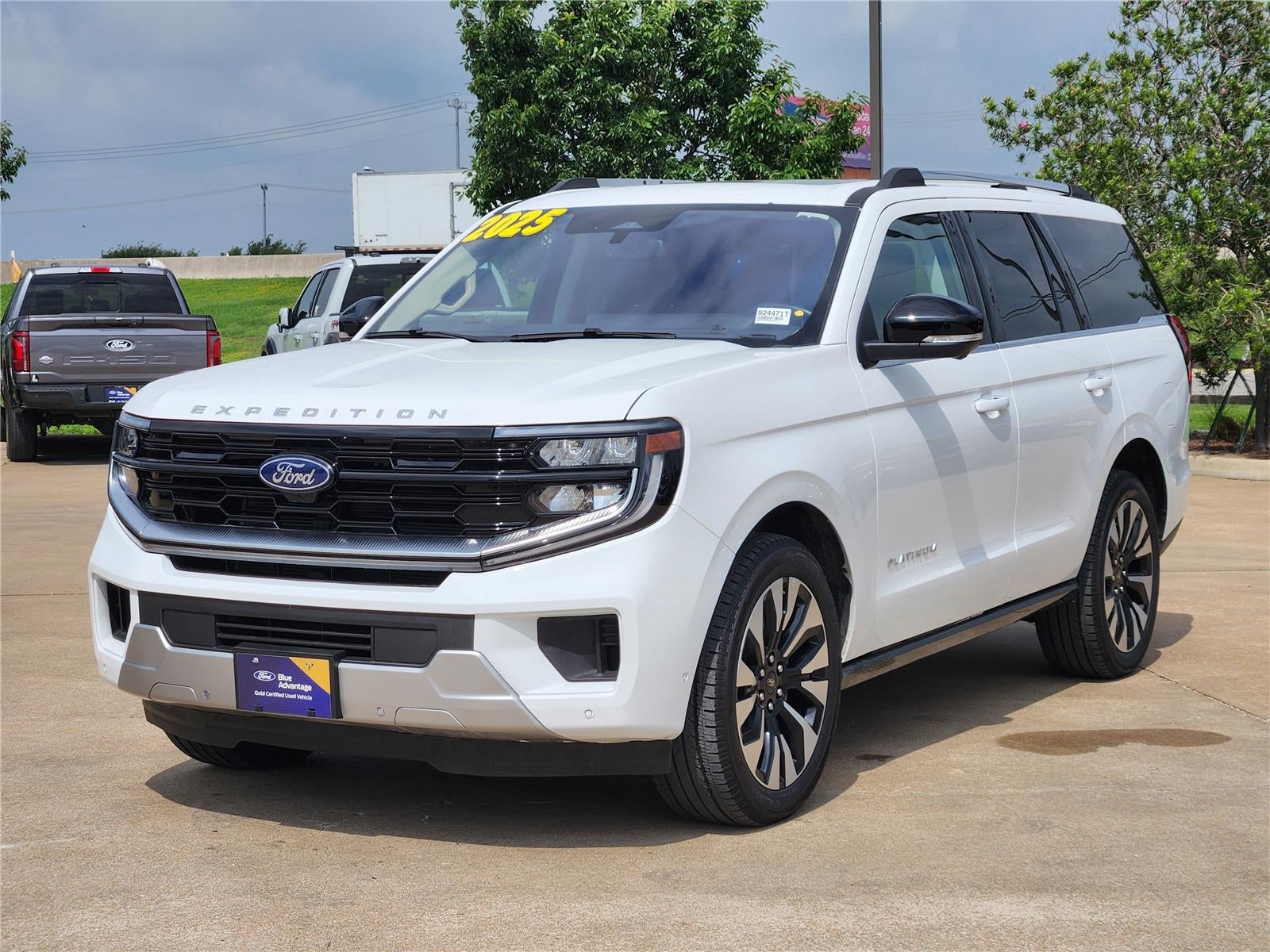 2025 Ford Expedition Platinum