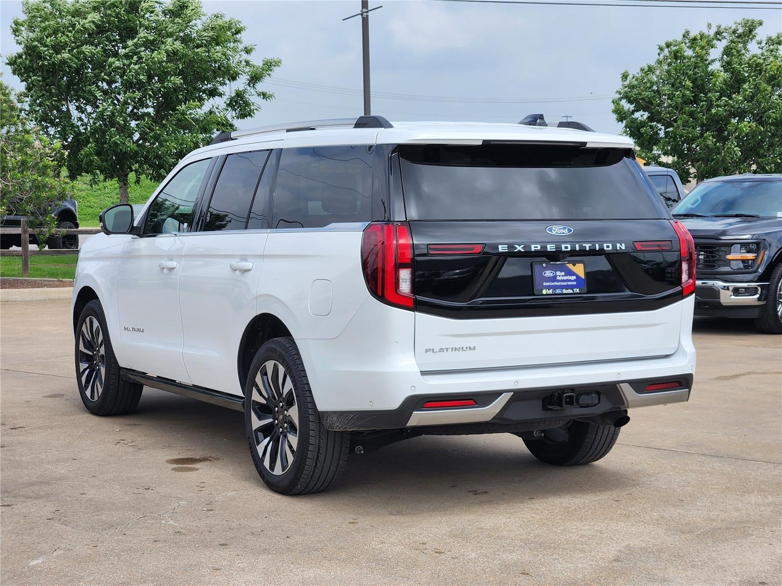 2025 Ford Expedition Platinum