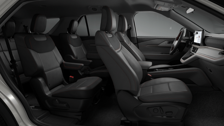 2026 Ford EXPLORER XLT