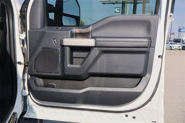 2022 Ford Super Duty F-250 Lariat