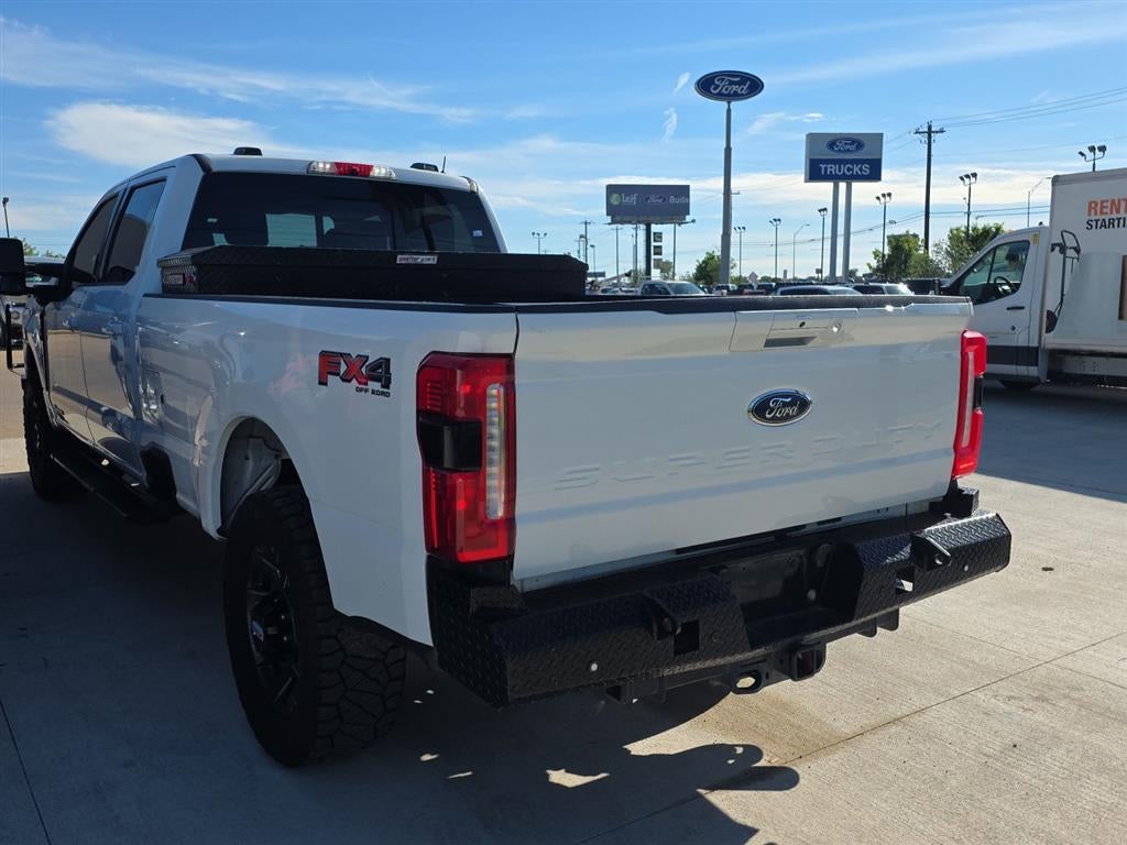 2023 Ford Super Duty F-350 LARIAT
