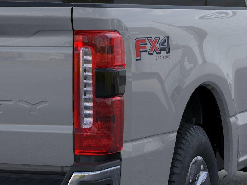 2026 Ford Super Duty F-350 Lariat