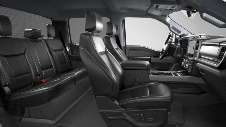 2026 Ford Super Duty F-350 F-350® Lariat®