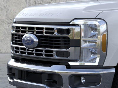 2026 Ford Super Duty F-350 XLT