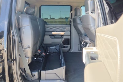 2025 Ford Super Duty F-350 Platinum DRW