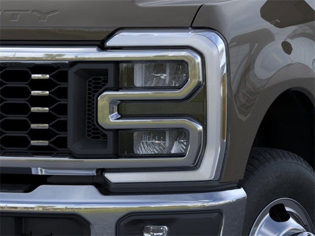 2026 Ford Super Duty F-350 King Ranch DRW