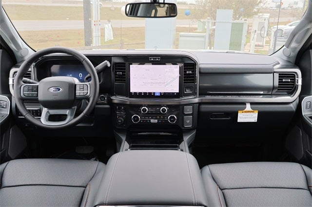 2026 Ford Super Duty F-450 Lariat DRW