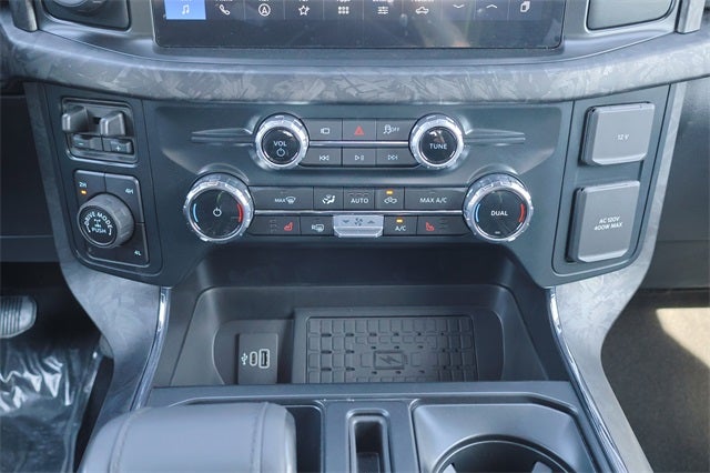 2025 Ford F-150 XLT LOWERED SPEC-Z