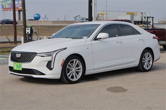 2023 Cadillac CT4 Luxury