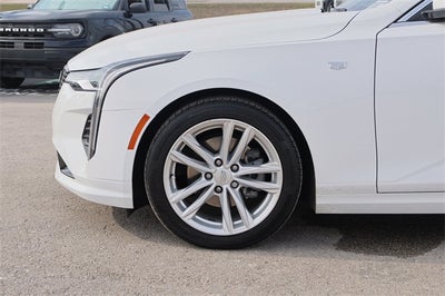 2023 Cadillac CT4 Luxury