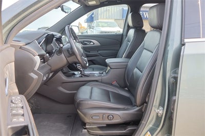 2022 Chevrolet Traverse LT Leather