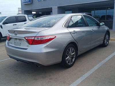 2016 Toyota Camry SE