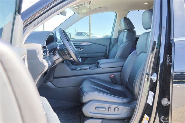 2023 Honda Pilot EX-L 8 Passenger