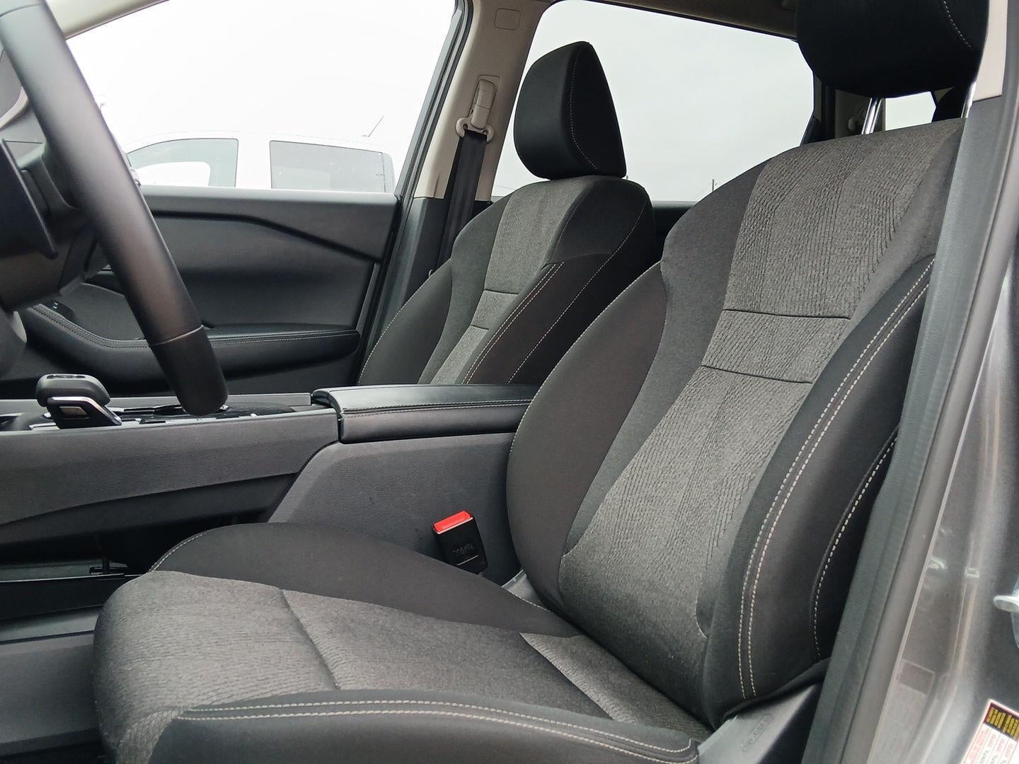 2025 Nissan Rogue SV - Photo 15