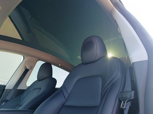 2025 Tesla Model Y Long Range