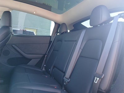 2025 Tesla Model Y Long Range