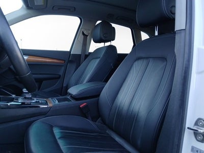 2022 Audi Q5 45 S line Premium quattro