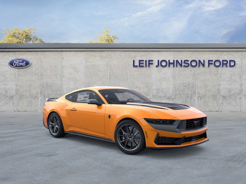 2026 Ford Mustang Dark Horse