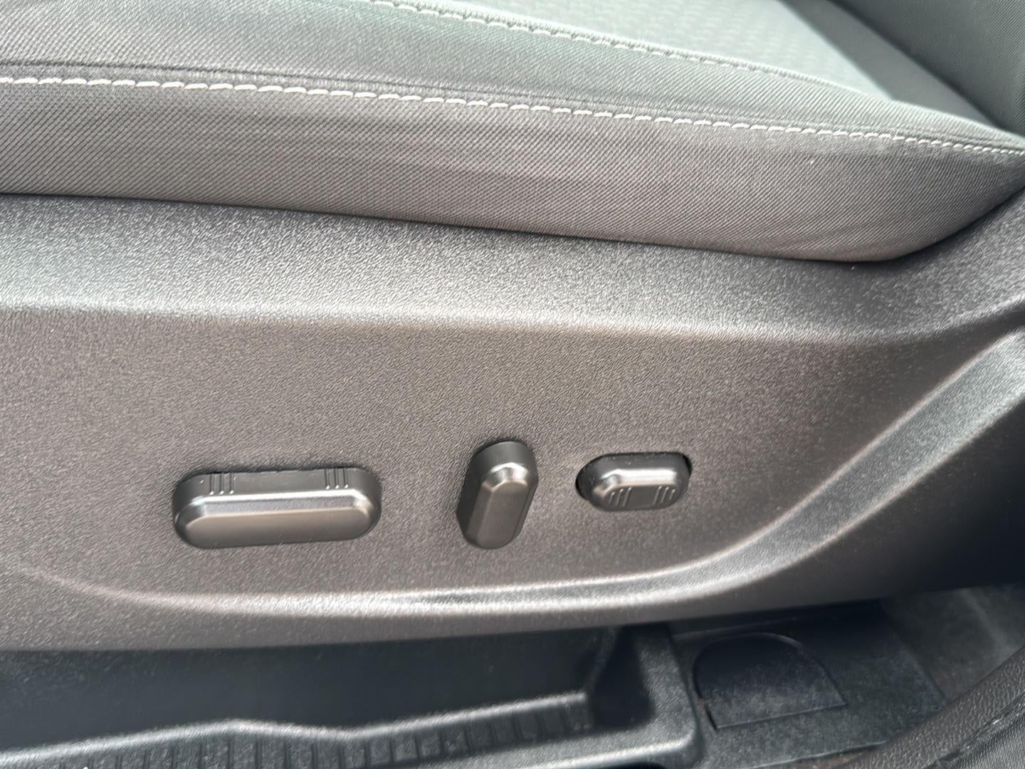 2017 Ford C-Max Hybrid SE