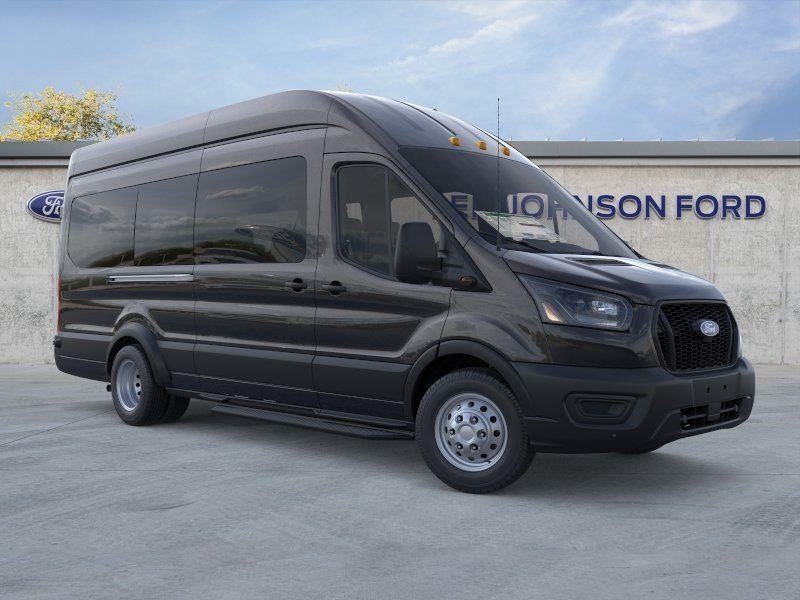 2026 Ford Transit Passenger Wagon XL