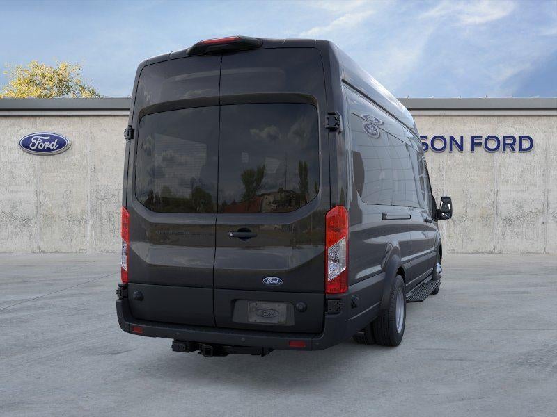 2026 Ford Transit Passenger Wagon XL