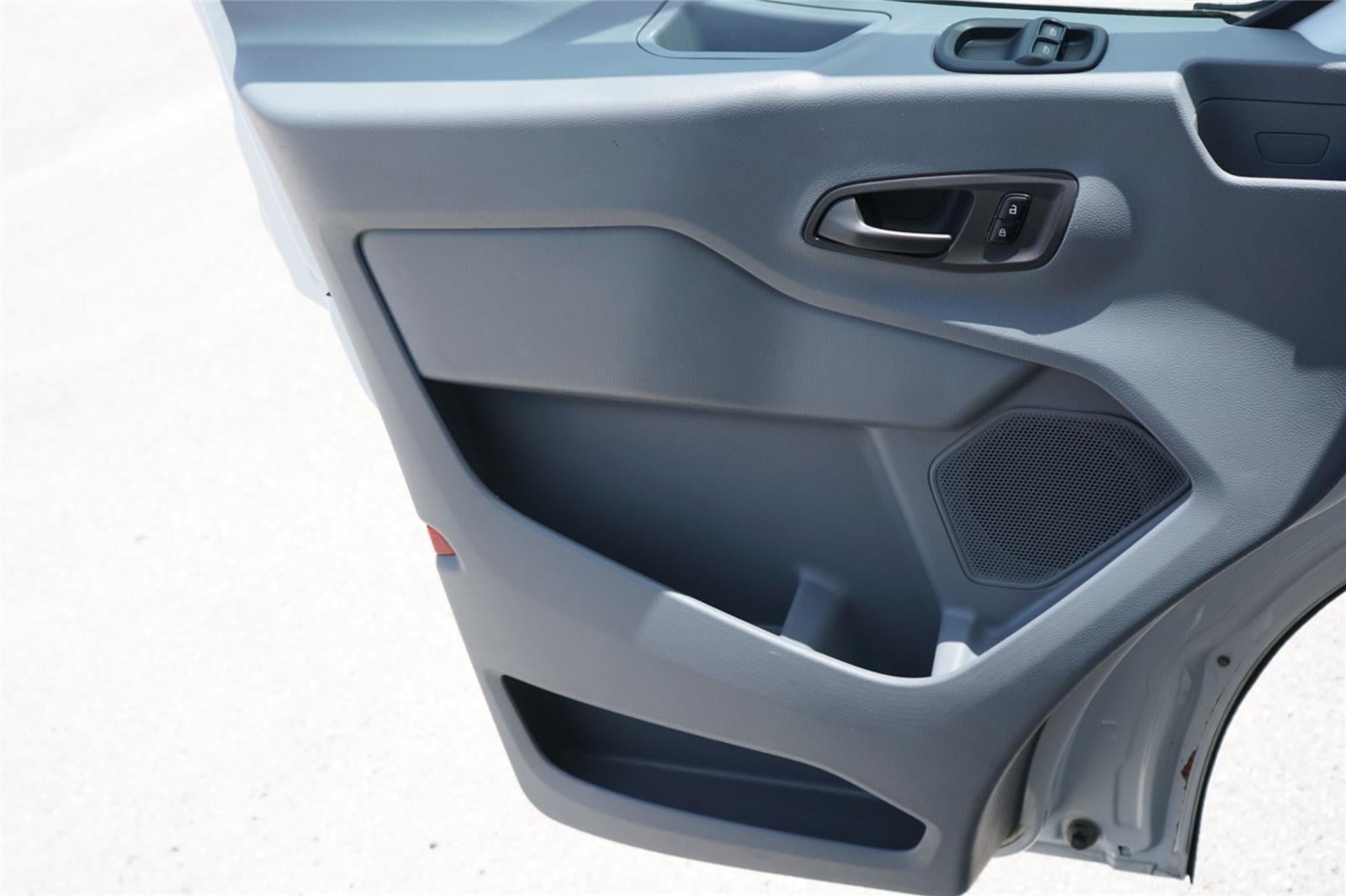 2017 Ford Transit Wagon XLT