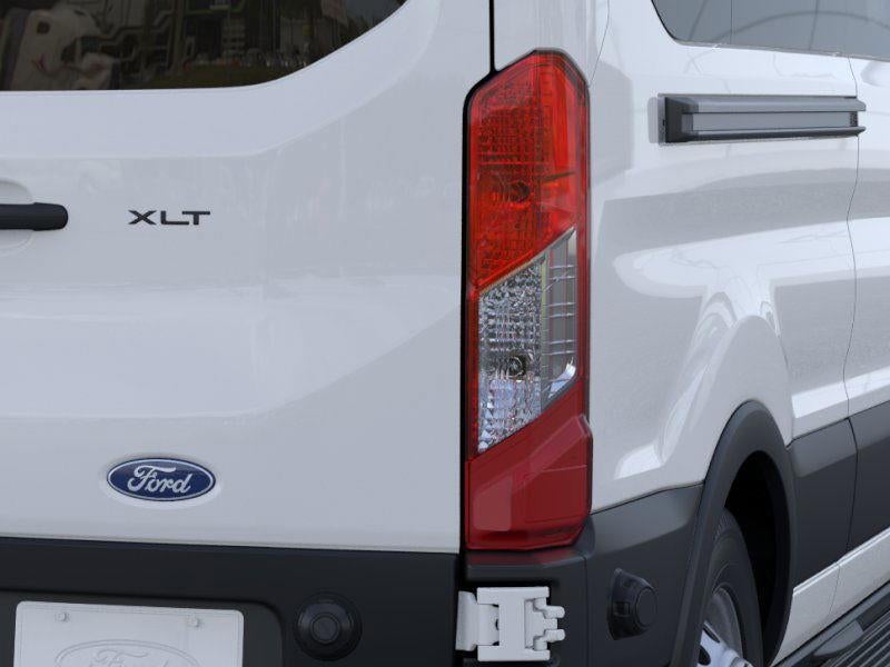 2026 Ford Transit Passenger Wagon XLT