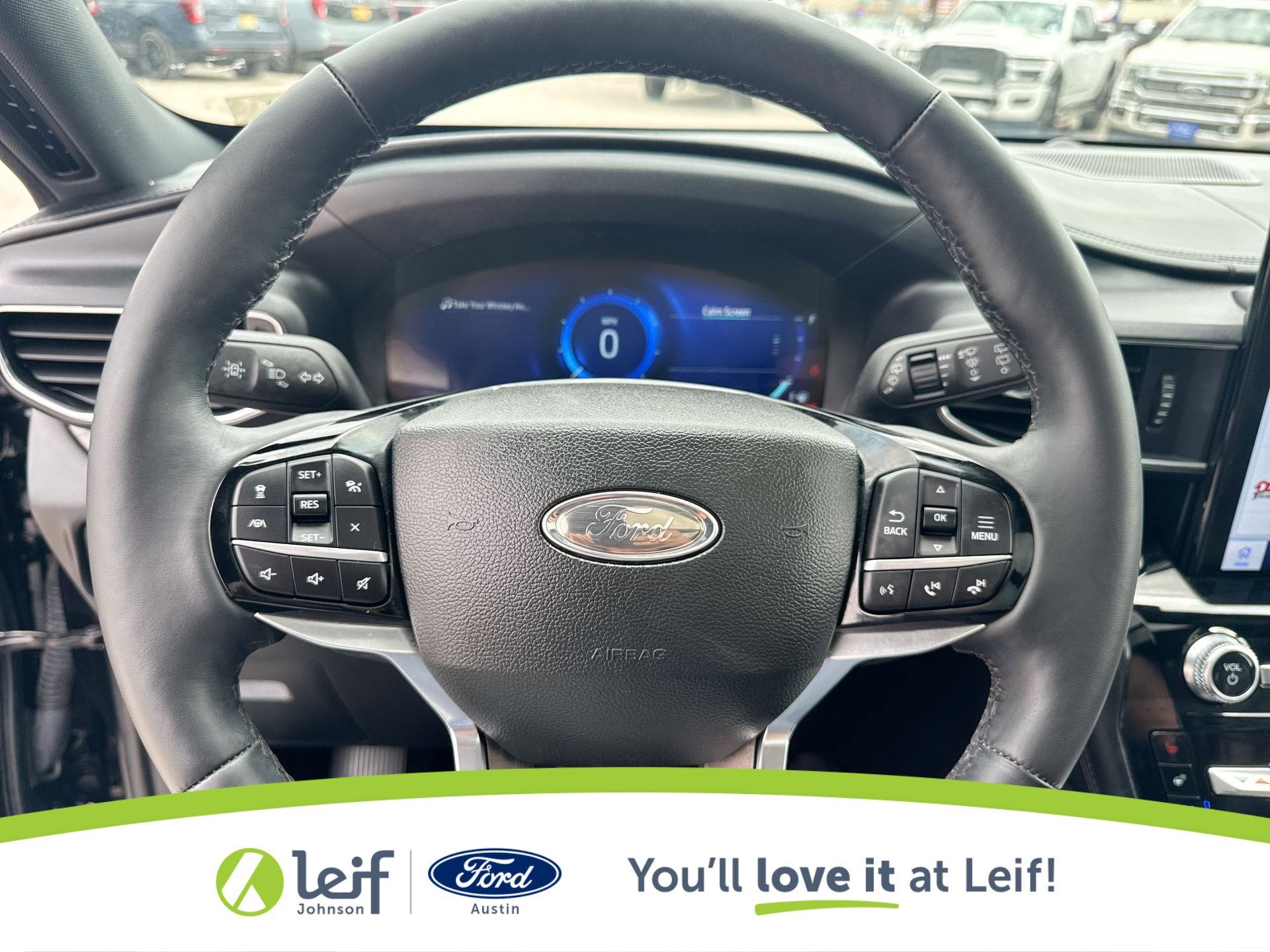 2023 Ford Explorer Platinum