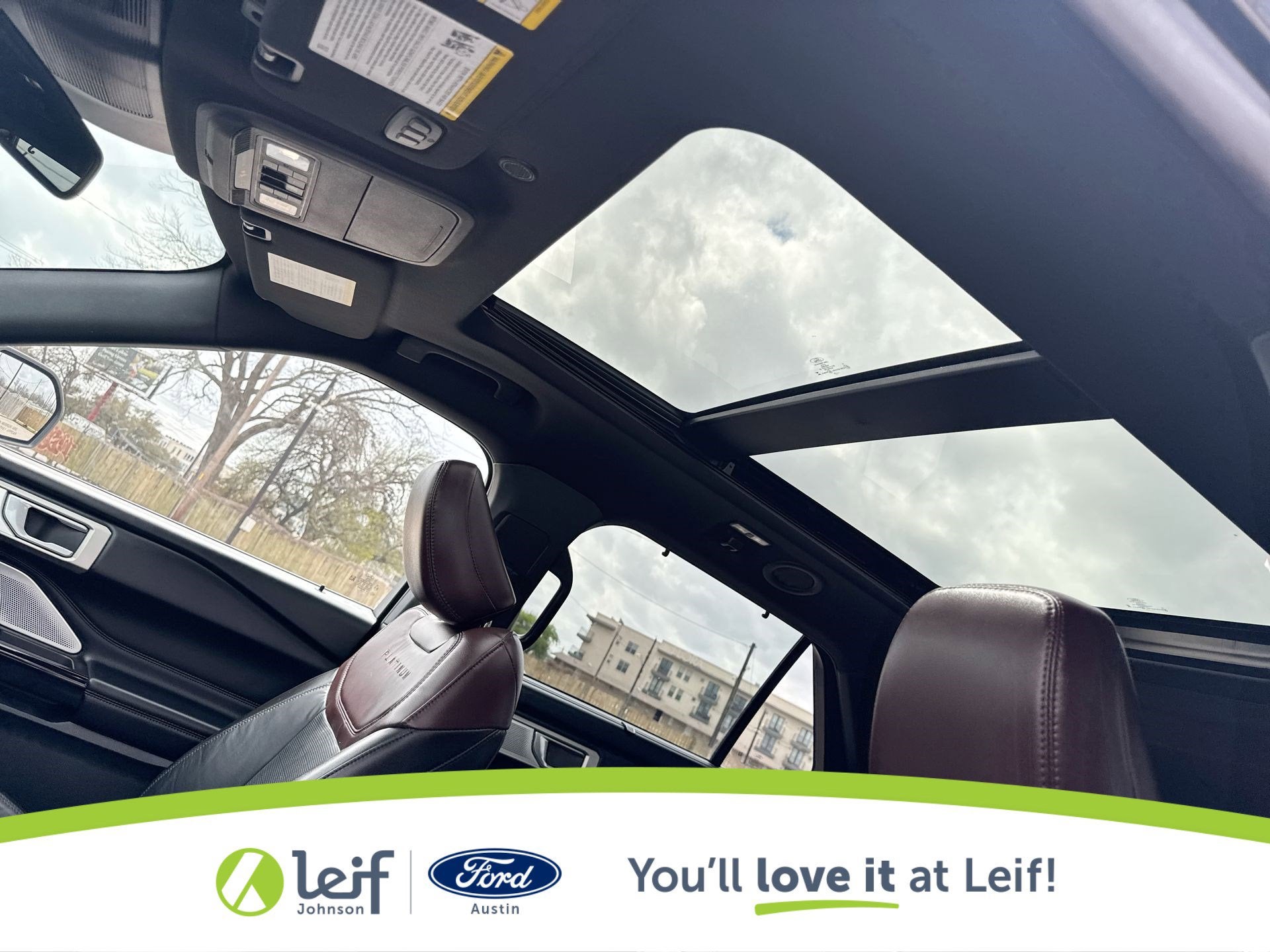 2023 Ford Explorer Platinum