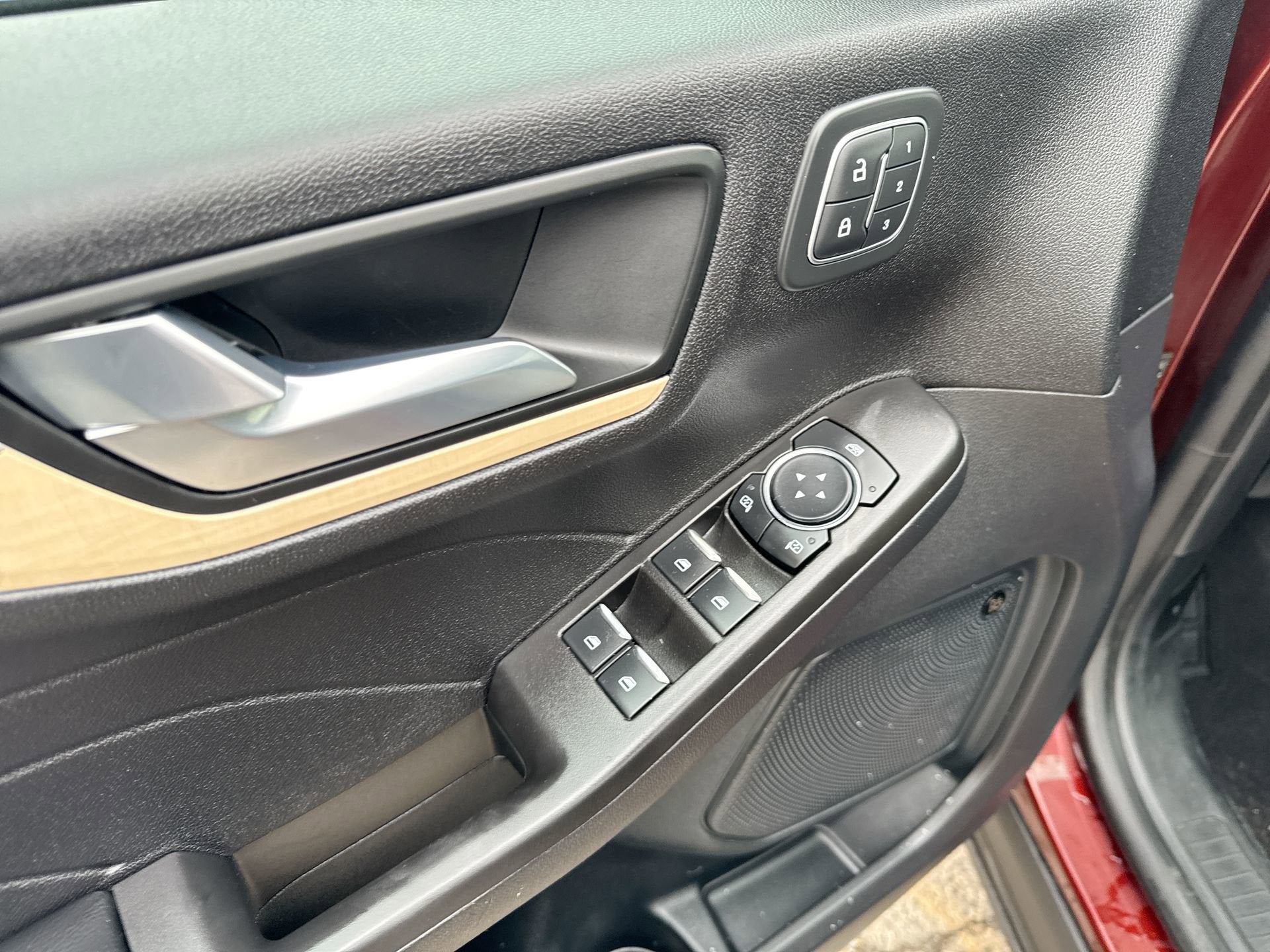 2021 Ford Escape Titanium