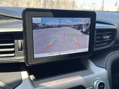 2022 Ford Explorer Base