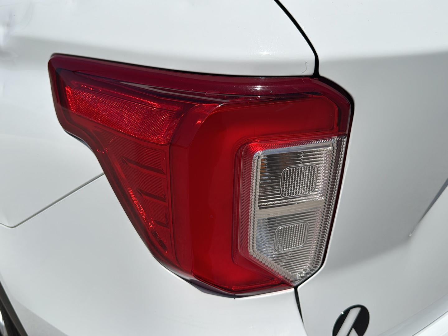 2022 Ford Explorer Base