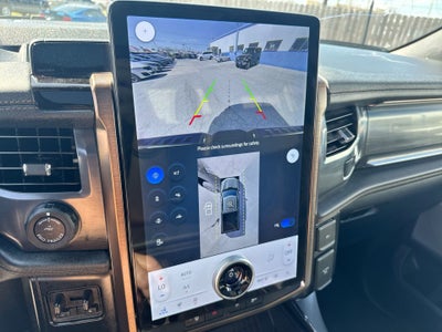 2023 Ford F-150 Lightning Lariat