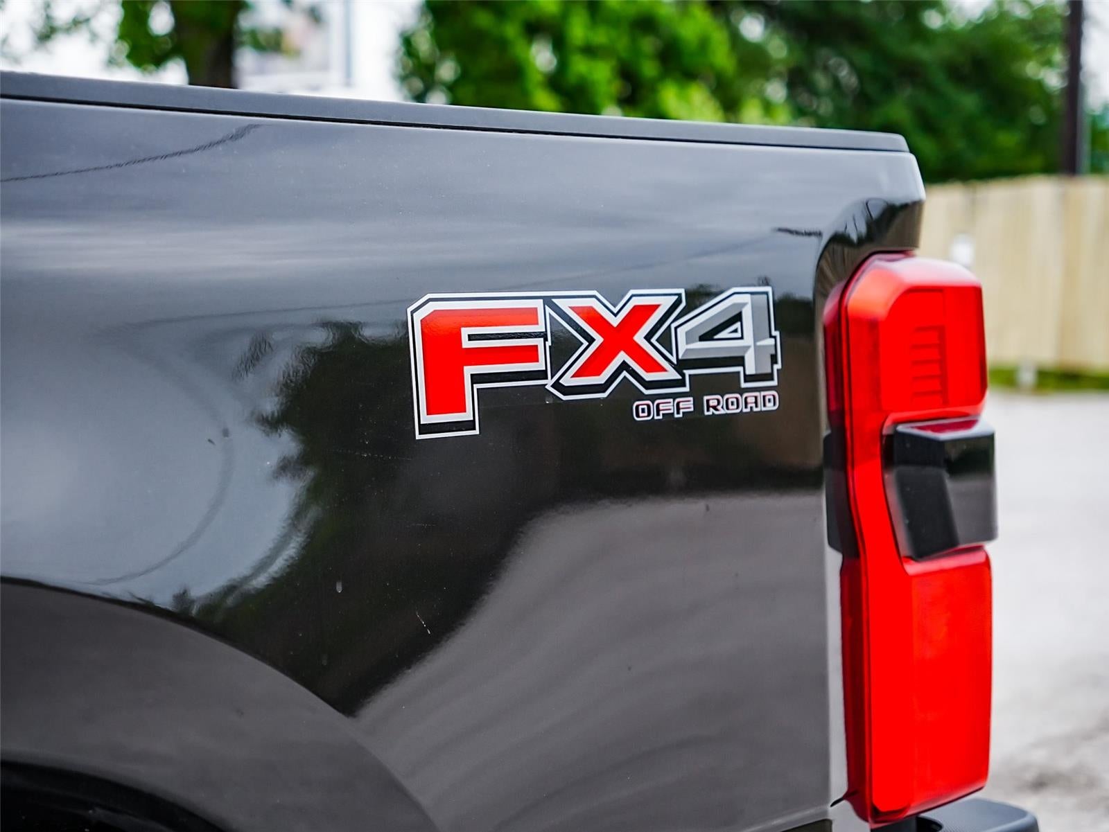 2025 Ford Super Duty F-250 Platinum