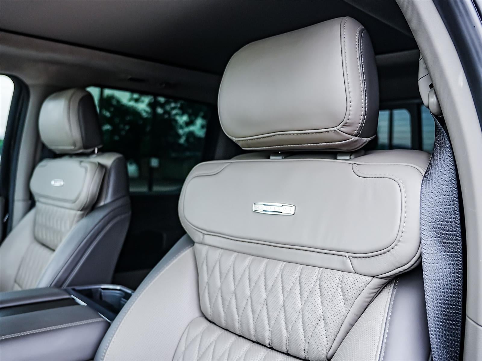 2025 Ford Super Duty F-250 Platinum