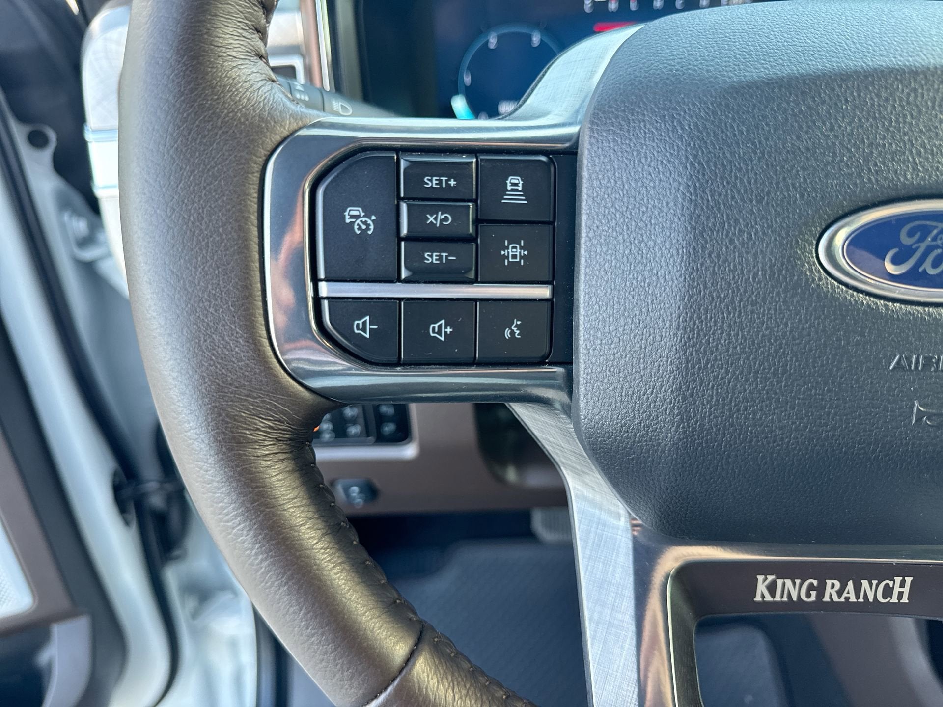 2025 Ford Super Duty F-350 King Ranch