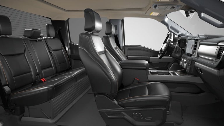 2026 Ford Super Duty F-350 Lariat
