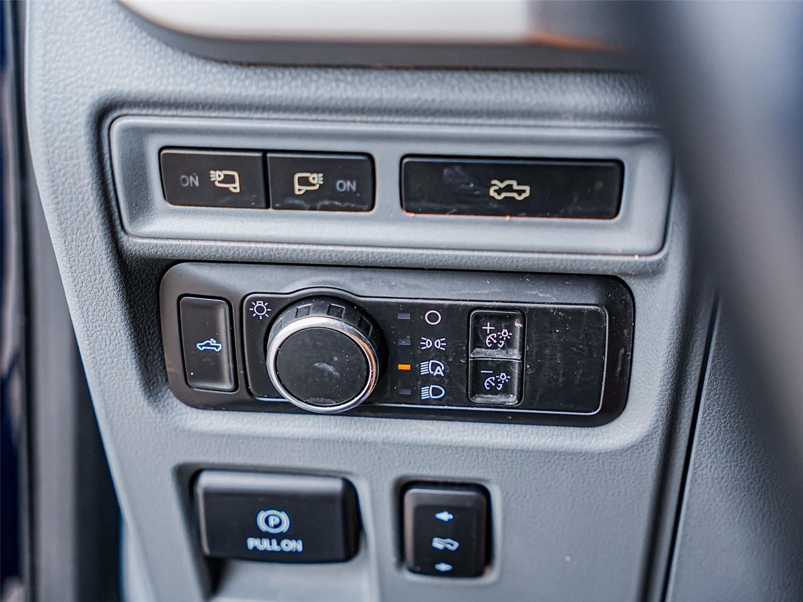2022 Ford F-150 Lightning XLT