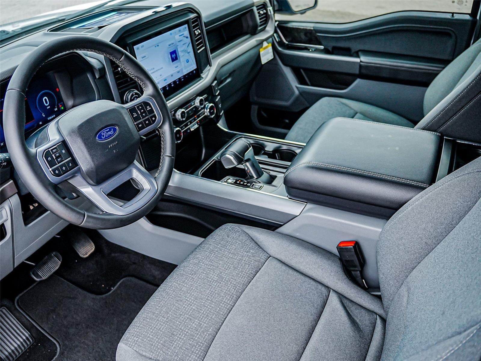 2025 Ford F-150 Lightning XLT