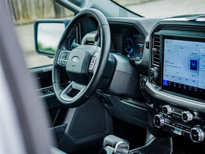 2025 Ford F-150 Lightning XLT