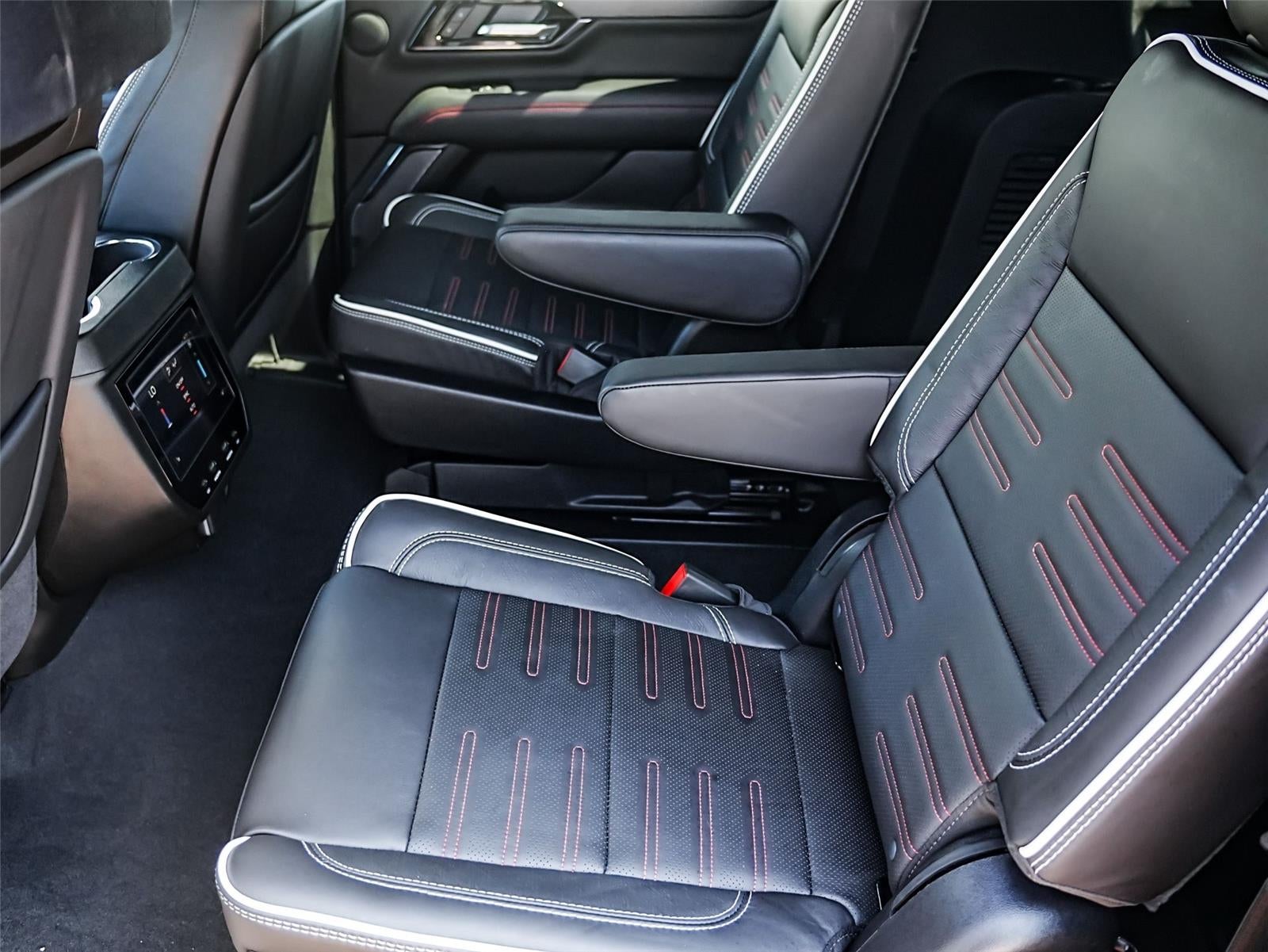 2025 GMC Yukon XL AT4 Ultimate