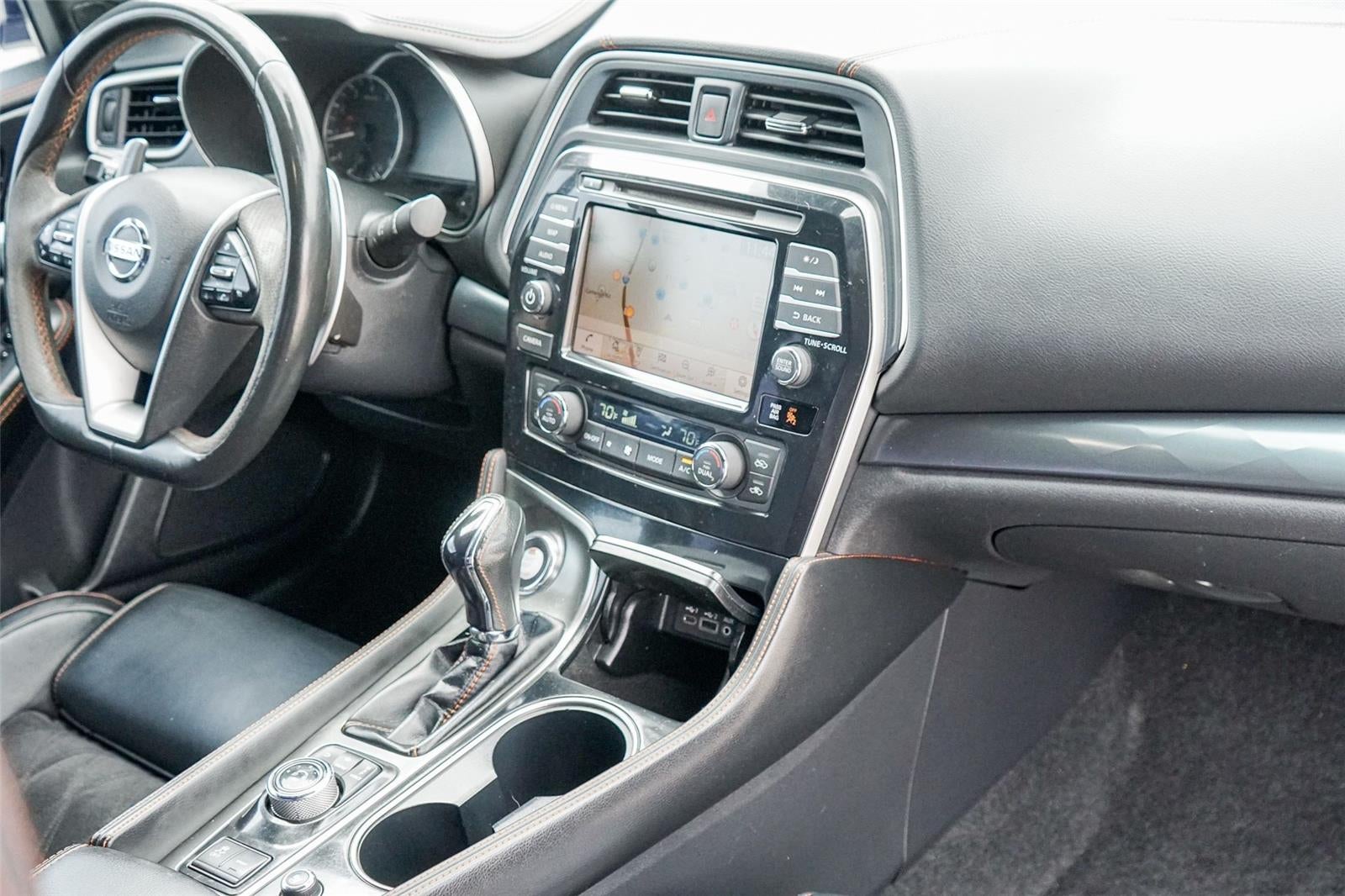 2019 Nissan Maxima SR