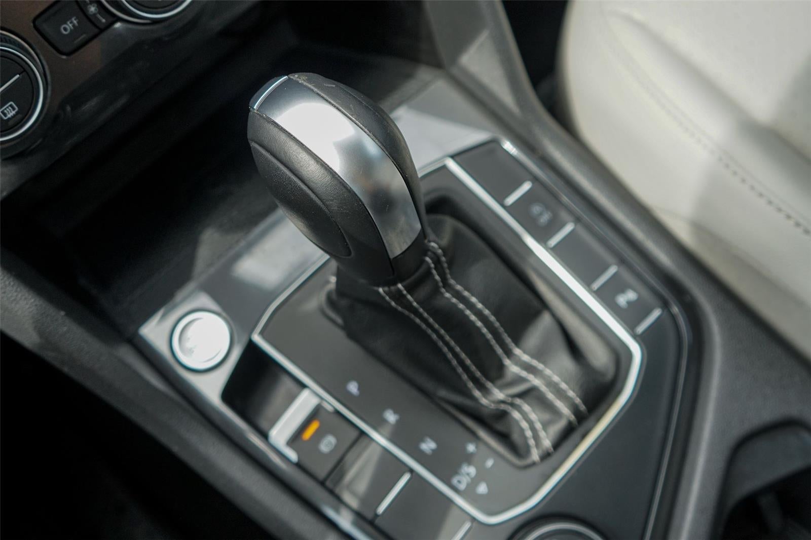 2021 Volkswagen Tiguan SEL