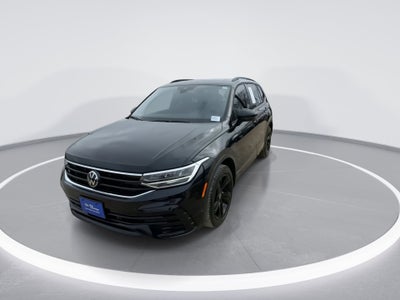 2024 Volkswagen Tiguan 2.0T SE R-Line Black