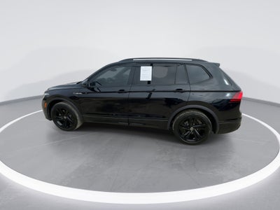 2024 Volkswagen Tiguan 2.0T SE R-Line Black