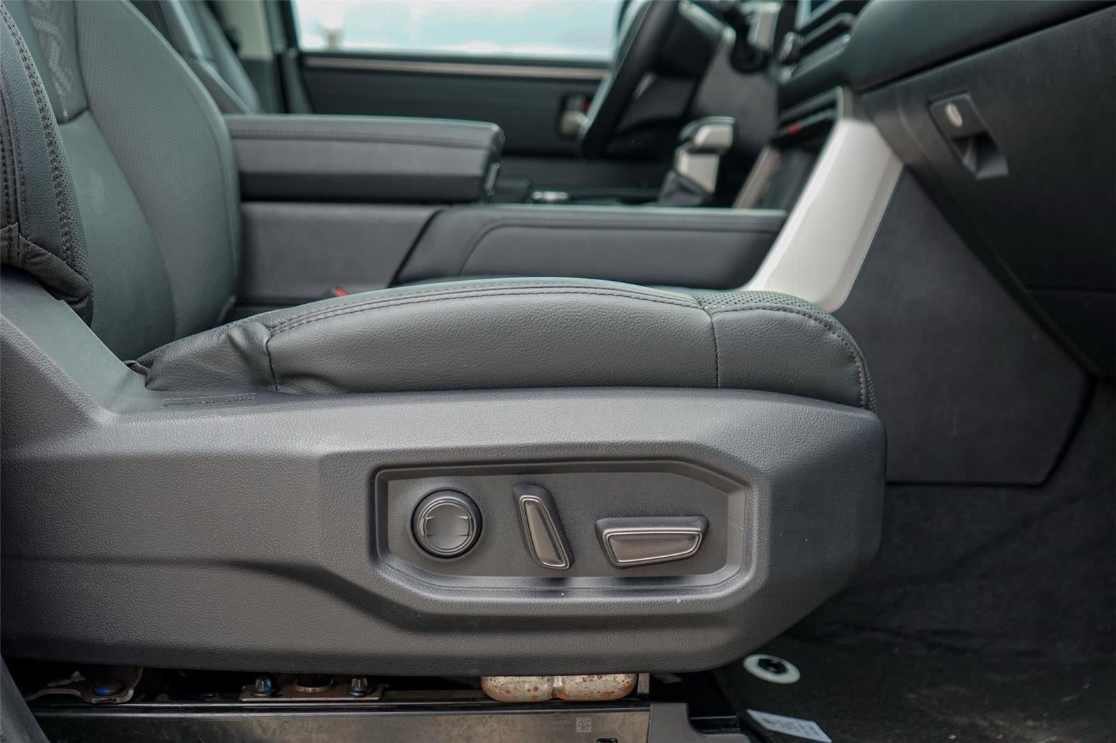 2024 Toyota Tundra Limited HV