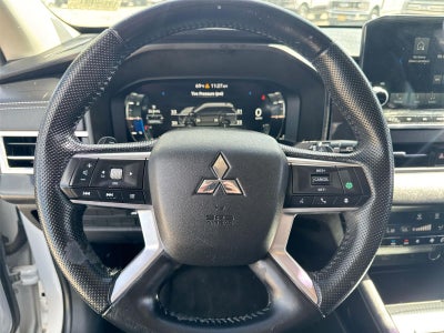 2022 Mitsubishi Outlander SEL